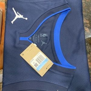 Dallas Maverick Dru Fit jersey 77 Dončić